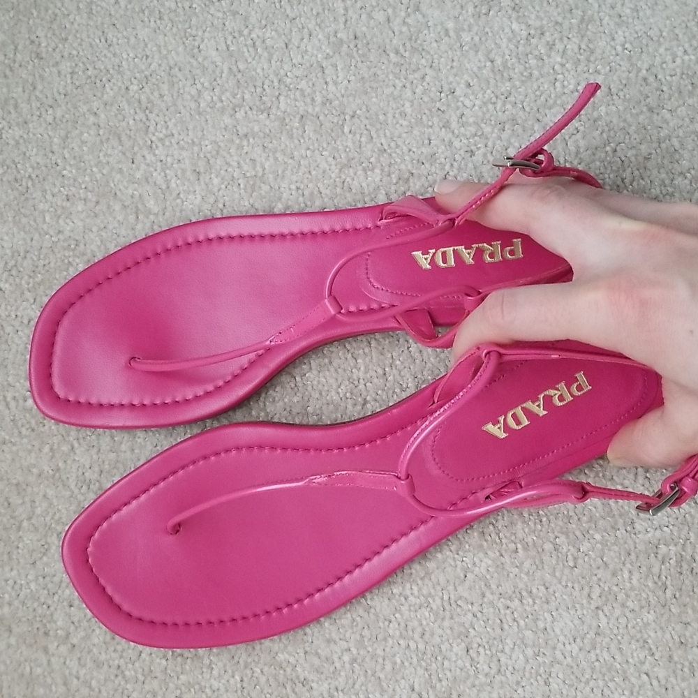 Prada T-Strap Leather Sandals - Pink